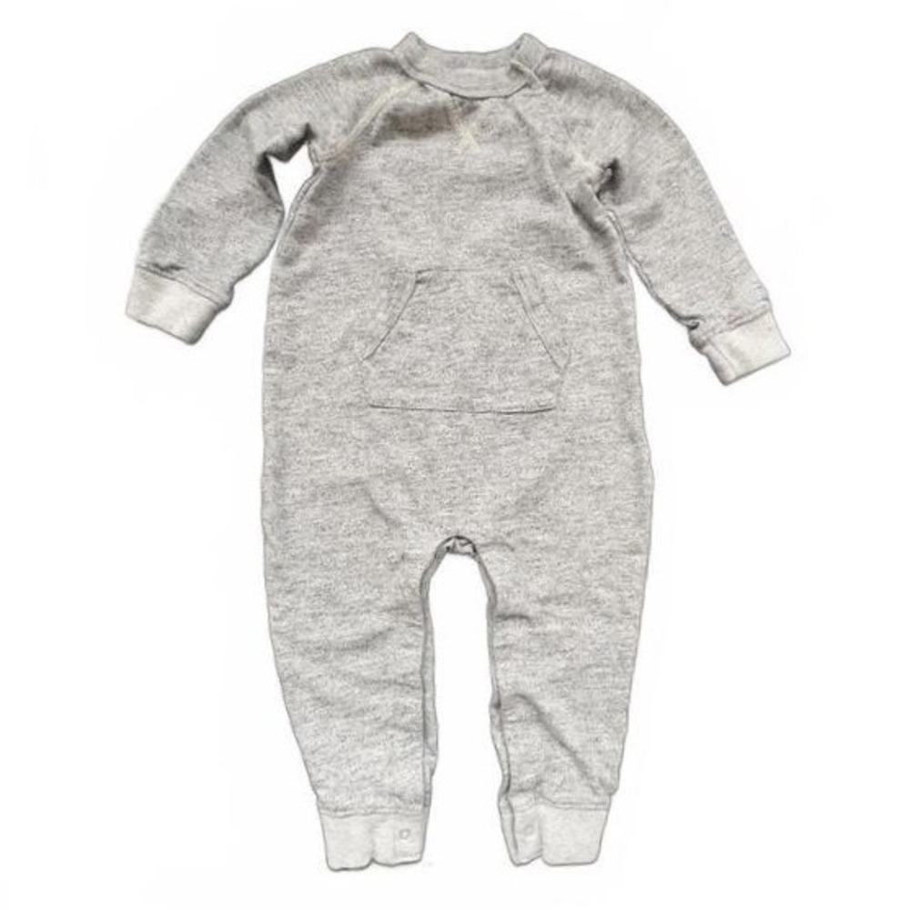 Baby Gap Romper‎ Gray Heather Long Sleeve Kangaroo Pocket 18-24 Months